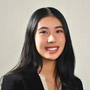 Camille Dang Headshot