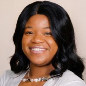 Courtney Austin Headshot