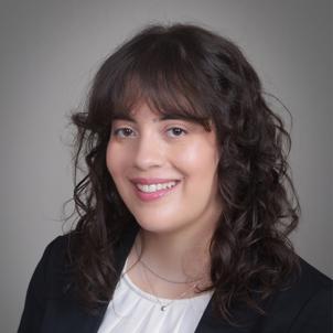 Sabrina Mendez-Contreras Headshot