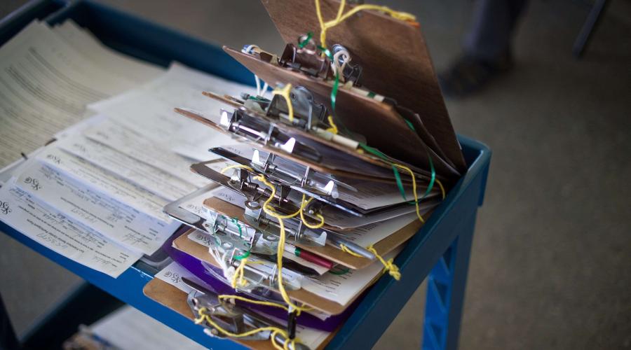 stack of clipboards photo